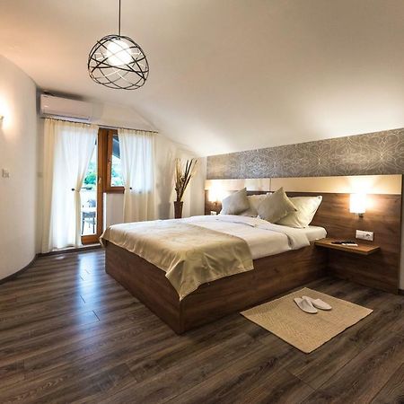 Guest House Vana كورينيتسا المظهر الخارجي الصورة